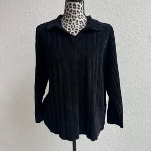 Carolyn Taylor Essentials Black velvet  ribbed knit collared sweater